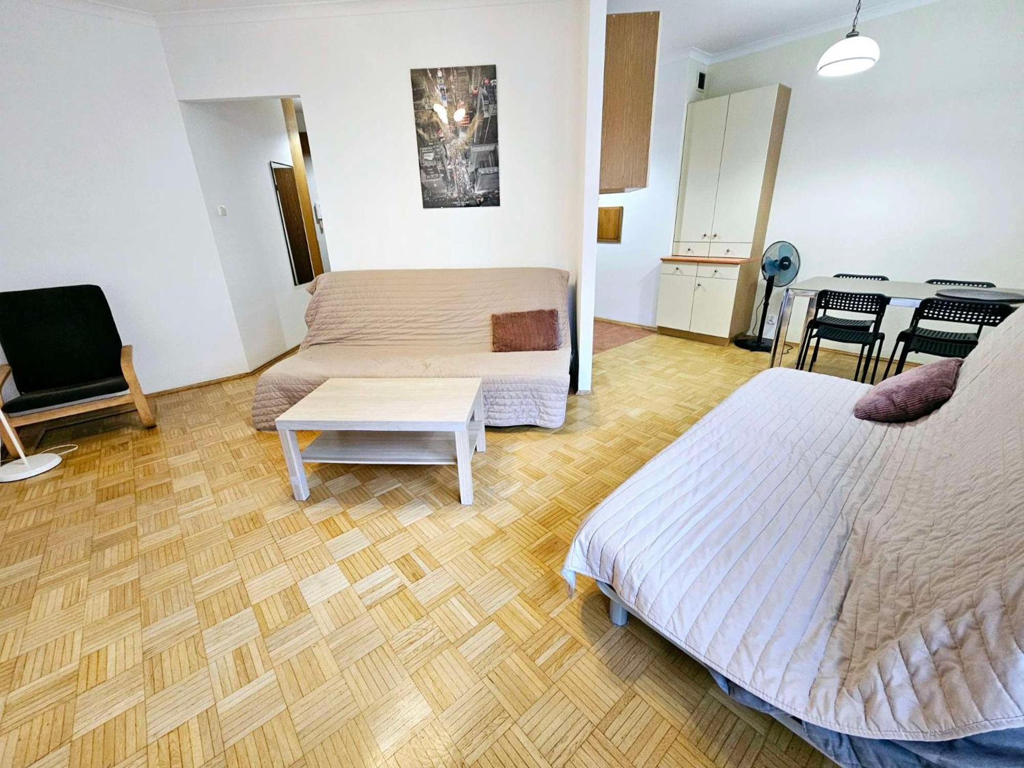Green Kabaty Apartment 1 وارسو المظهر الخارجي الصورة